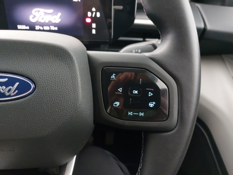 Used Ford Explorer 2025 for sale - 76911808: Photo 15