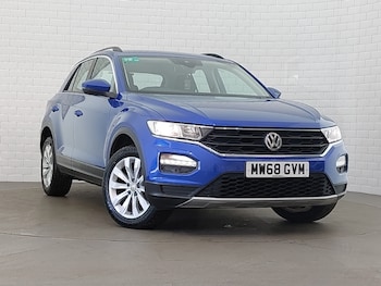 Used Volkswagen T-Roc 2018 for sale - 78580636: Photo