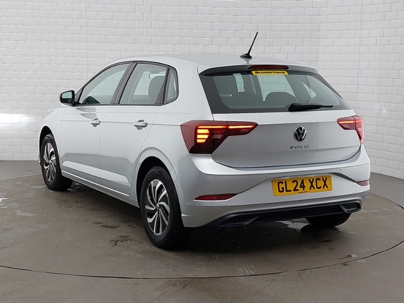 Used Volkswagen Polo 2024 for sale - 77265793: Photo 3