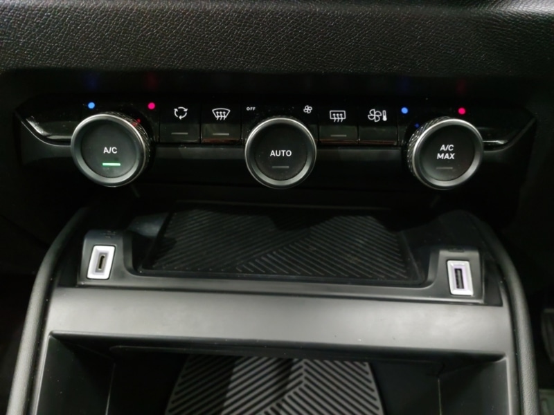 Used Citroen C4 2021 for sale - 76630543: Photo 18