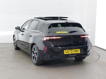 Used Vauxhall Astra 2023 for sale - 77947908: Photo