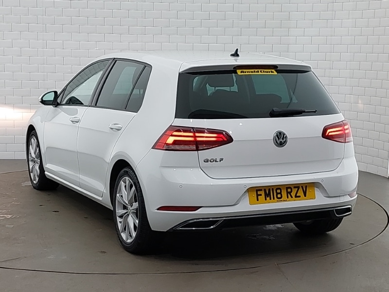 Used Volkswagen Golf 2018 for sale - 77922507: Photo 3