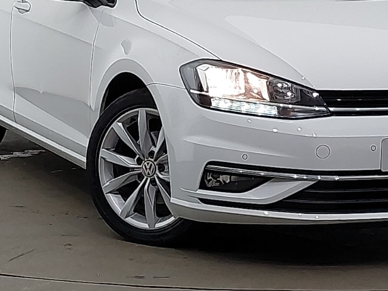 Used Volkswagen Golf 2018 for sale - 77922507: Photo 9