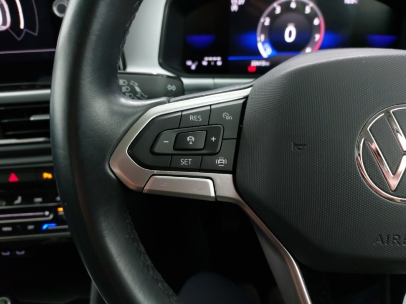 Used Volkswagen T-Roc 2022 for sale - 76403679: Photo 14