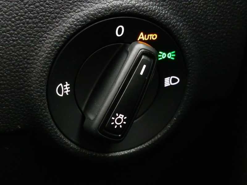 Used Volkswagen T-Roc 2022 for sale - 76403679: Photo 16