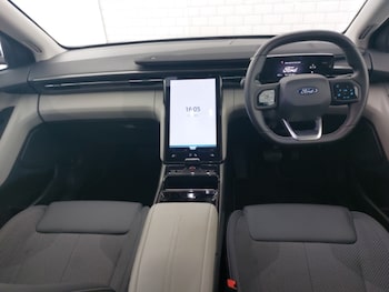 Used Ford Explorer 2025 for sale - 77028410: Photo