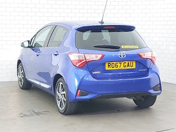 Used Toyota Yaris 2017 for sale - 78757112: Photo