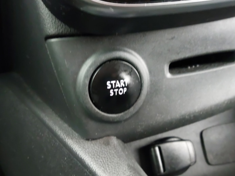 Used Renault Clio 2018 for sale - 76548876: Photo 16