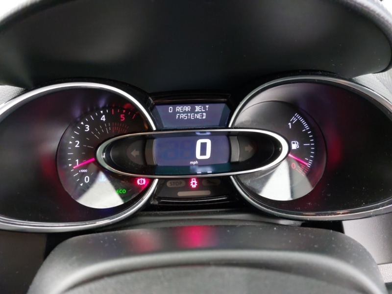 Used Renault Clio 2018 for sale - 76548876: Photo 17