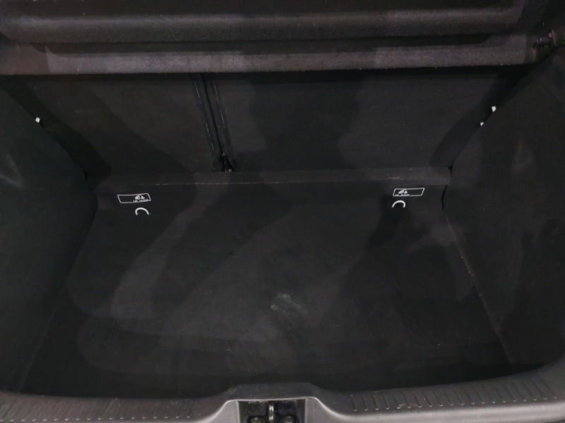 Used Renault Clio 2018 for sale - 76548876: Photo 8