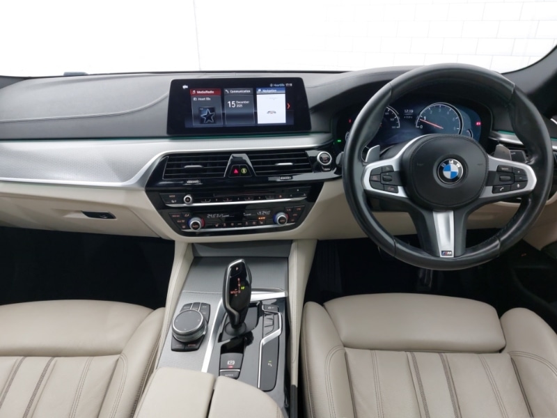 Used BMW 5 Series 2018 for sale - 77008711: Photo 2
