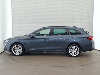 Used SEAT Leon 2023 for sale - 79631325: Photo