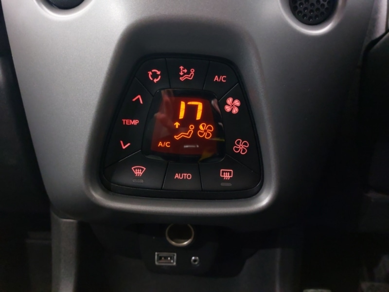 Used Toyota AYGO 2019 for sale - 77453973: Photo 17