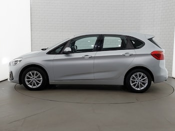 Used BMW 2 Series 2018 for sale - 76502377: Photo