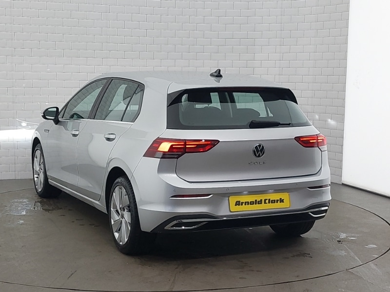 Used Volkswagen Golf 2020 for sale - 77690192: Photo 3