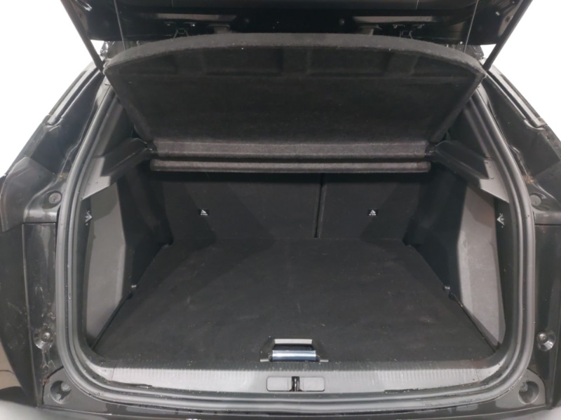 Used Peugeot 2008 2023 for sale - 77596329: Photo 8