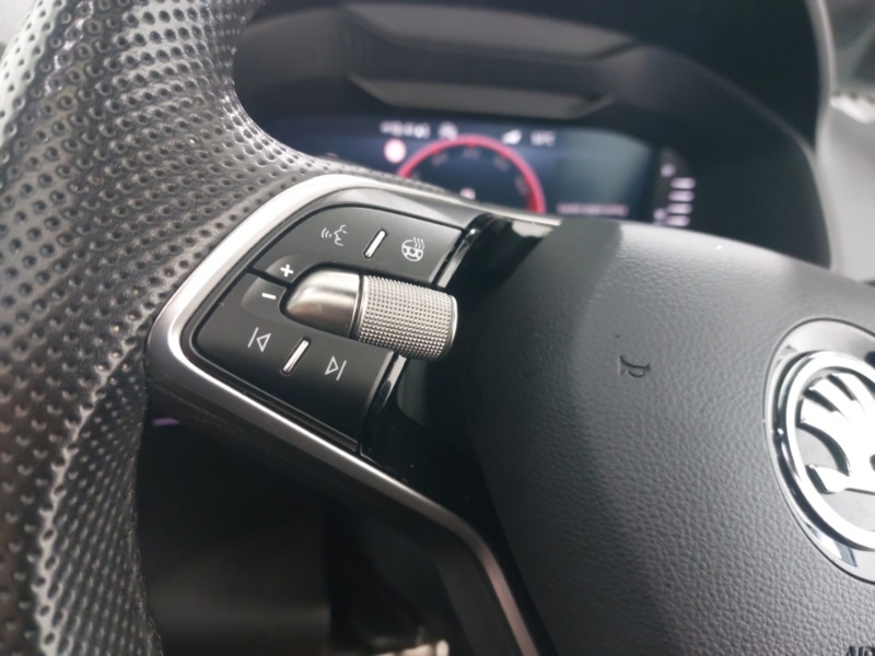 Used Skoda Karoq 2024 for sale - 77669814: Photo 14