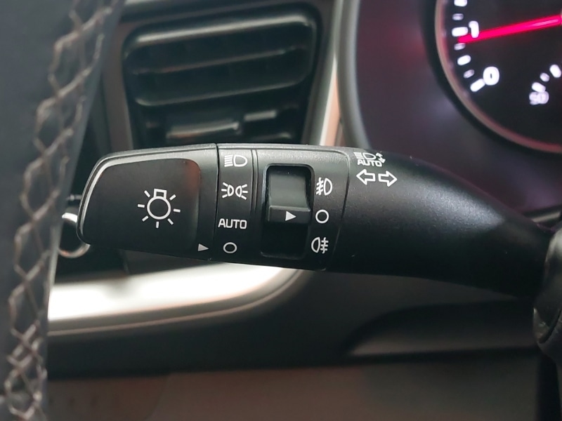 Used Kia Stonic 2022 for sale - 76560472: Photo 18