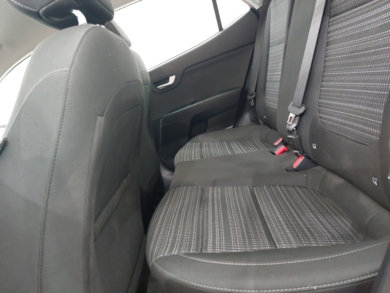 Used Kia Stonic 2022 for sale - 76560472: Photo 6