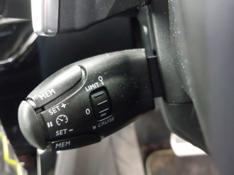 Used Peugeot 2008 2023 for sale - 77689910: Photo 18