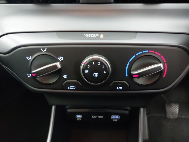 Used Hyundai i20 2023 for sale - 77777040: Photo 17