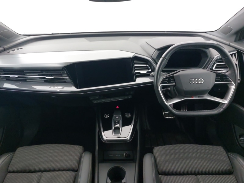 Used Audi Q4 e-tron 2021 for sale - 77999817: Photo 2