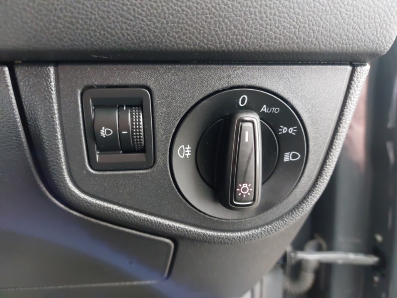 Used Volkswagen Polo 2019 for sale - 77938850: Photo 18