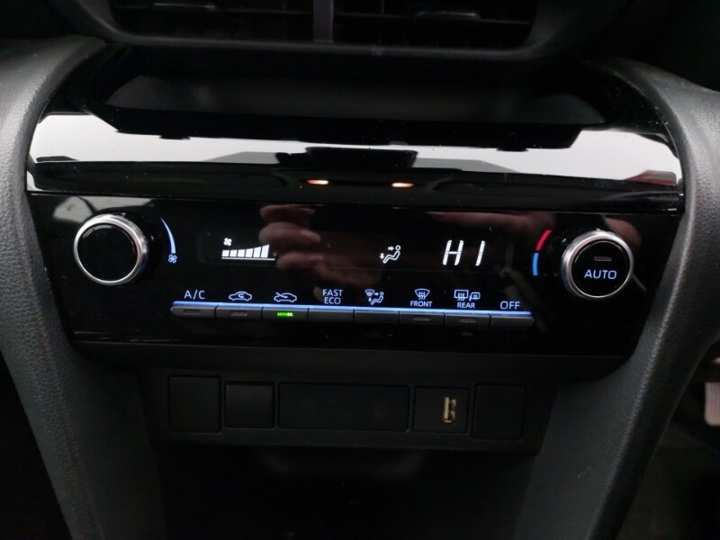 Used Toyota Yaris Cross 2023 for sale - 77702341: Photo 16