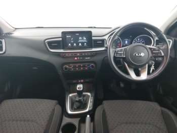 Used Kia Ceed 2018 for sale - 75058935: Photo
