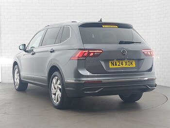 Used Volkswagen Tiguan Allspace 2024 for sale - 78441852: Photo