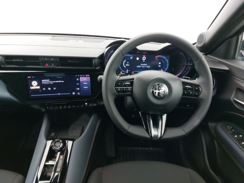 Used Alfa Romeo Junior 2025 for sale - 78023558: Photo 7