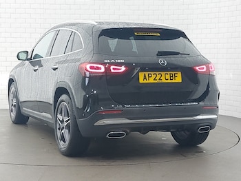 Used Mercedes-Benz GLA 2022 for sale - 76543587: Photo