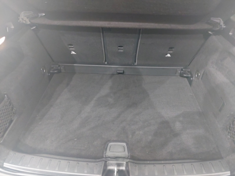 Used Mercedes-Benz GLA 2022 for sale - 76543587: Photo 8