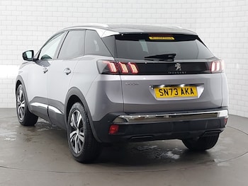 Used Peugeot 3008 2023 for sale - 77047405: Photo