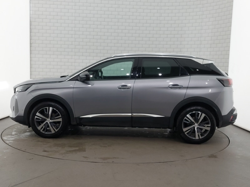 Used Peugeot 3008 2023 for sale - 77047405: Photo 4