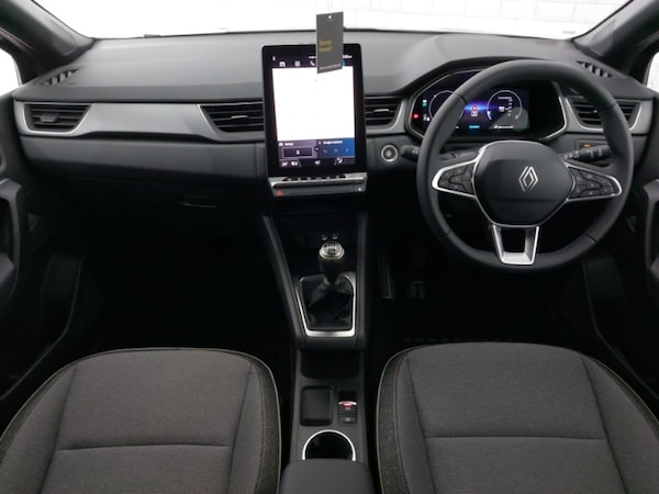 Used Renault Captur 2025 for sale - 76237905: Photo 2