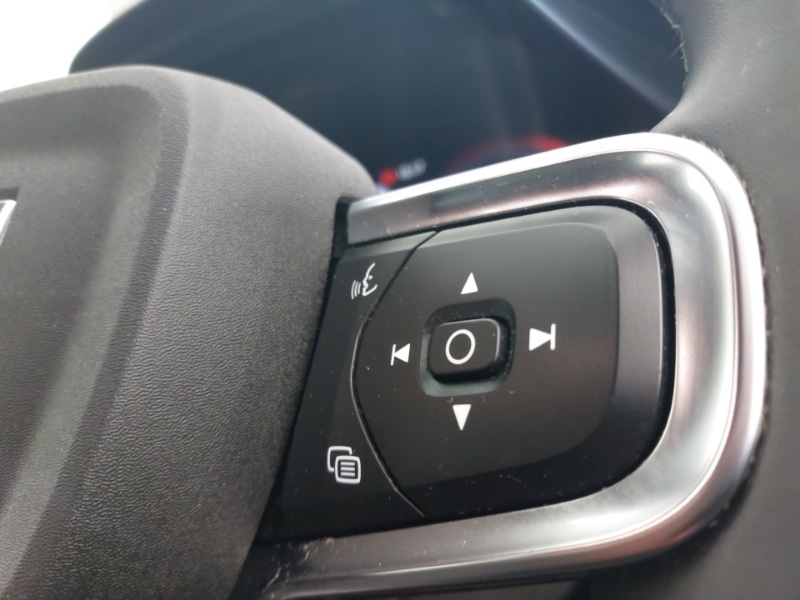 Used Volvo XC40 2022 for sale - 77039461: Photo 12