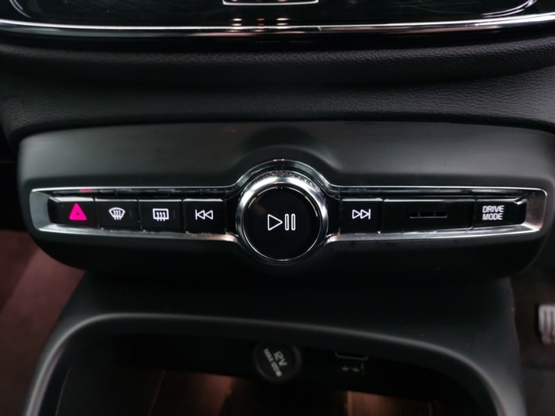 Used Volvo XC40 2022 for sale - 77039461: Photo 16