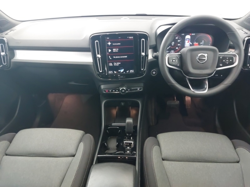 Used Volvo XC40 2022 for sale - 77039461: Photo 2
