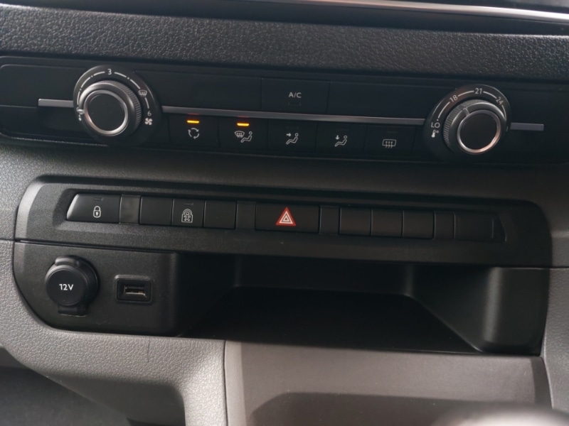 Used Vauxhall Vivaro Life 2022 for sale - 76331900: Photo 17