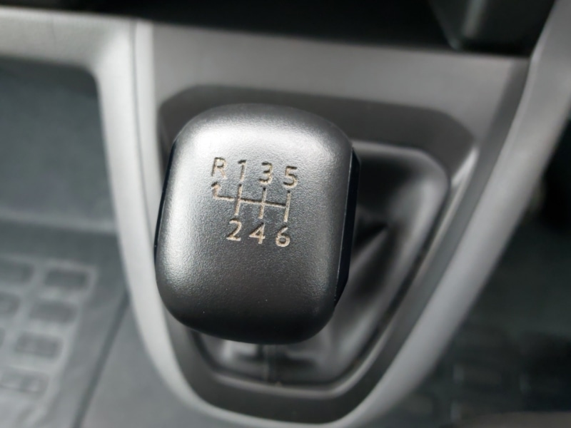 Used Vauxhall Vivaro Life 2022 for sale - 76331900: Photo 18
