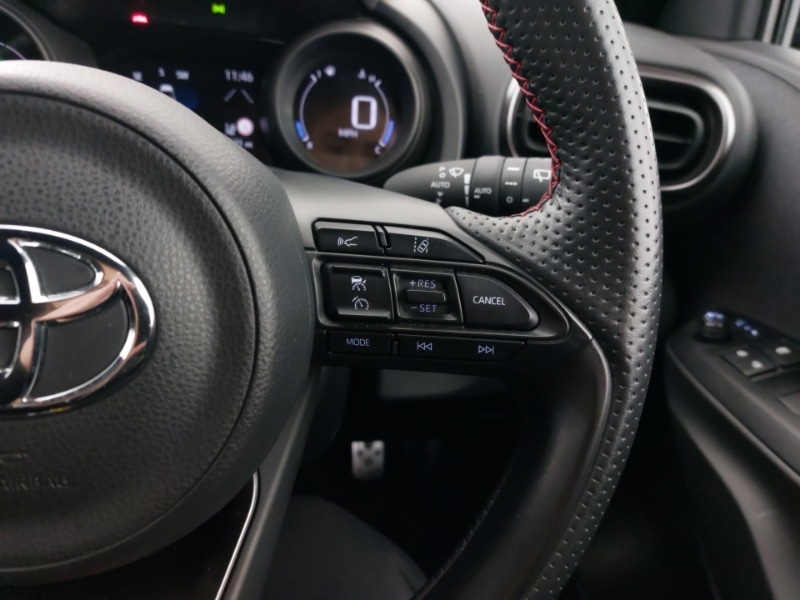 Used Toyota Yaris 2023 for sale - 77338059: Photo 15