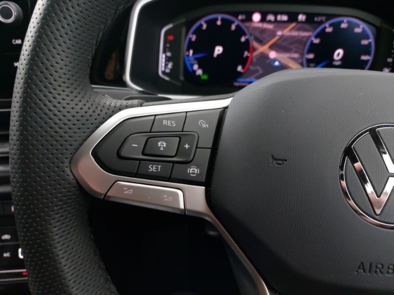 Used Volkswagen T-Roc 2025 for sale - 77201986: Photo 14