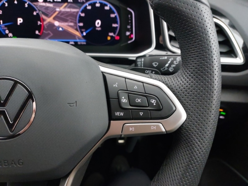 Used Volkswagen T-Roc 2025 for sale - 77201986: Photo 15