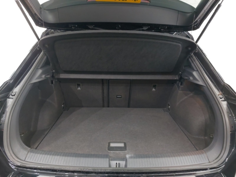 Used Volkswagen T-Roc 2025 for sale - 77201986: Photo 8