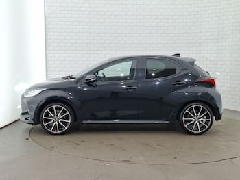 Used Toyota Yaris 2023 for sale - 79573694: Photo