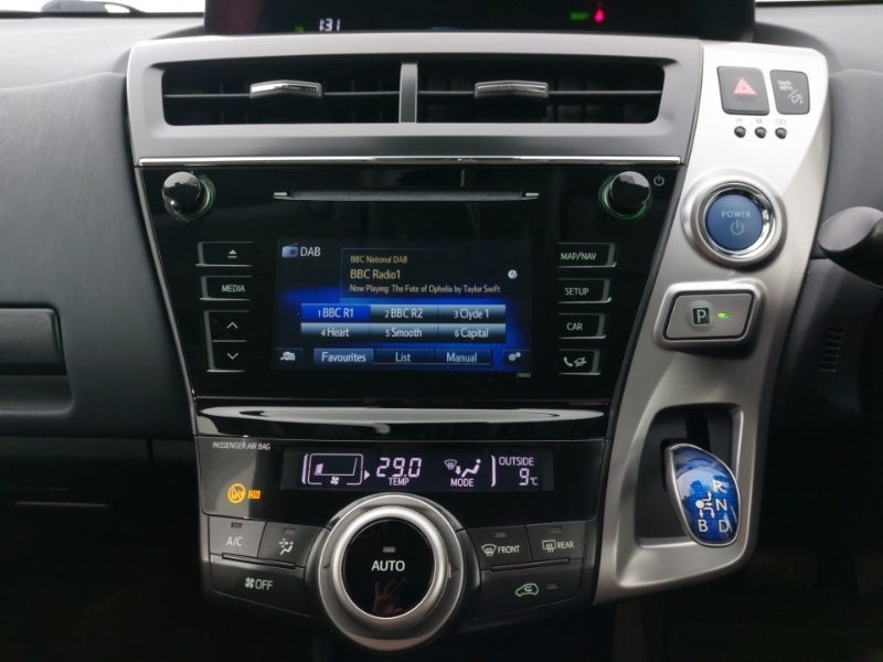 Used Toyota Prius+ 2020 for sale - 76526360: Photo 10