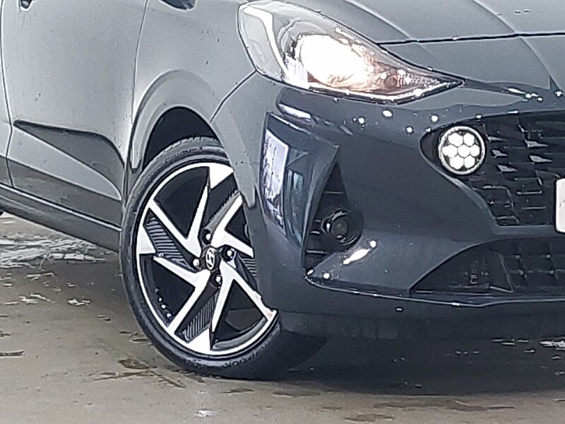 Used Hyundai i10 2023 for sale - 77596323: Photo 9