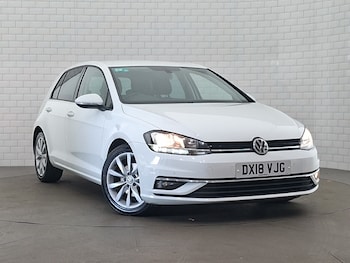 Used Volkswagen Golf 2018 for sale - 79164567: Photo