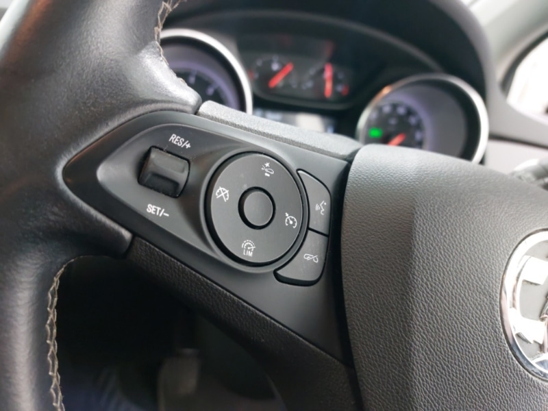 Used Vauxhall Astra 2018 for sale - 77898098: Photo 13